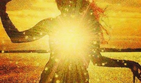 2 Décembre 2023-14h-18h à Paris – Puissance du coeur dans un cocon de douceur sonore et olfactif  : chant intuitif et guidance Tarot de Marseille